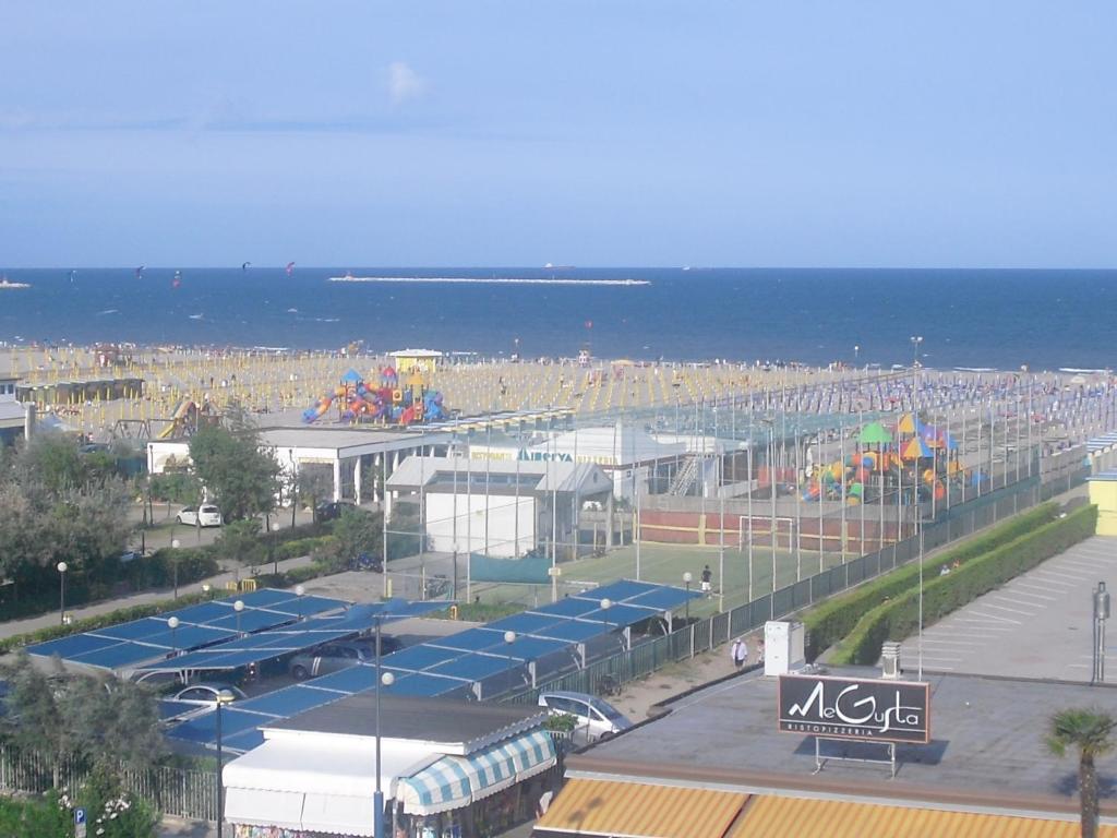 Hotel Metropol Sottomarina Kültér fotó