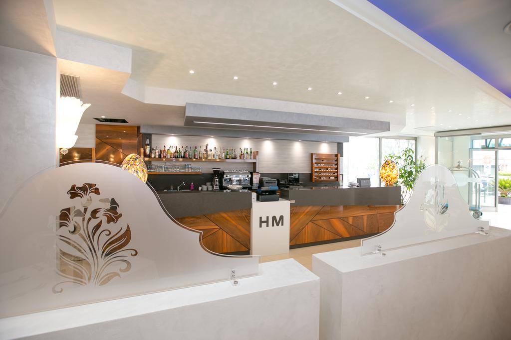 Hotel Metropol Sottomarina Kültér fotó