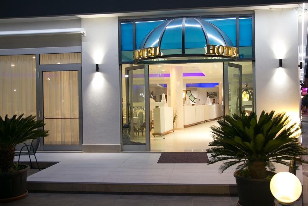 Hotel Metropol Sottomarina Kültér fotó